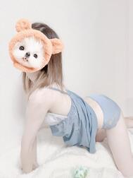 거울 앞에서 뒤에서 💕︎
