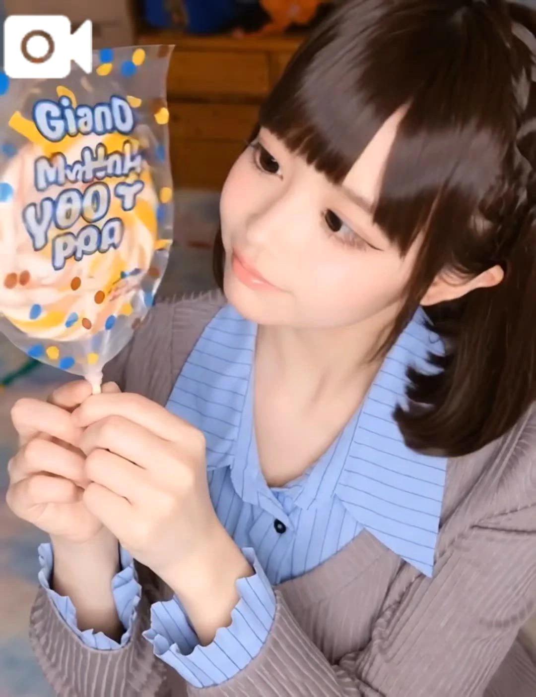 갑자기 달라붙고 싶어져요‥♡