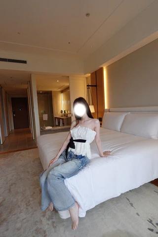 달보다 엘을 봐? ︎