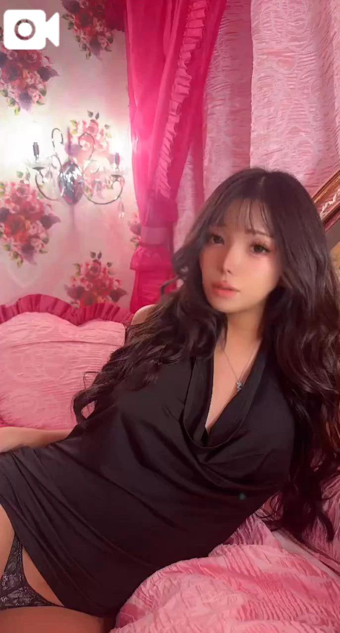 출근했습니다 🩷