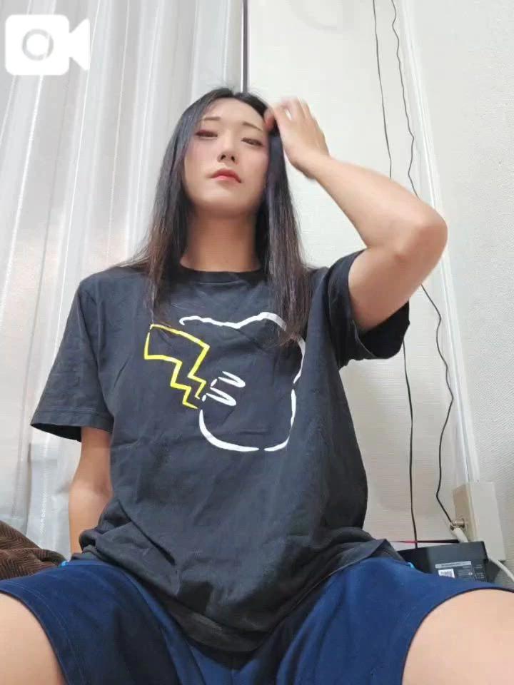출근하고 있어요~ 무료 ︎︎