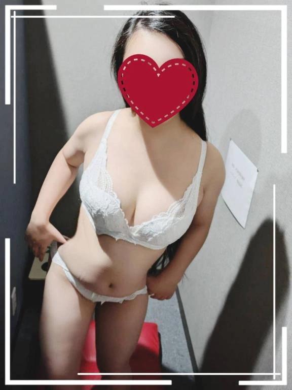 ~ 휴일 새벽 출근 ~ 오늘 아침 6시 ~ 다음날 아침 6시까지 출근하고 있습니다 🩷