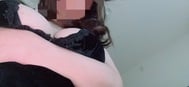 뒤에서 끼워 보니?