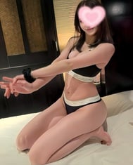 내 치한 체험 ... 포르노 가게로 둘러싸인 날