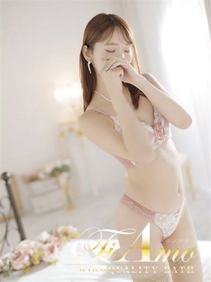 지키고 싶어지는 타박상 - 美園칸나【見惚레루美】